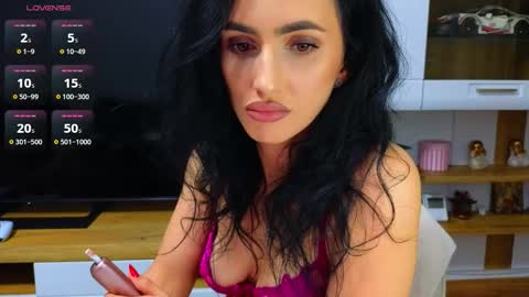 Kristy online show from 12.18.25