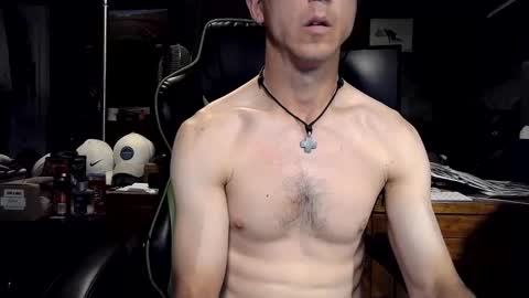 bchillin28 online show from 09.27.25