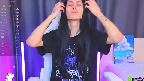 Snapshot of bd_black chatting on 12.16.25 Aiden online show from 12.16.25