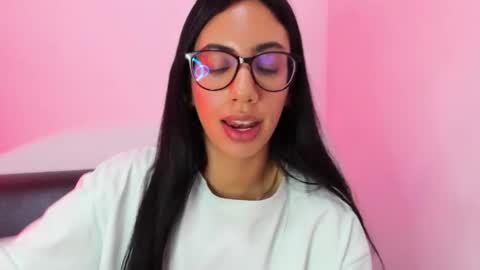 daniela villamizar online show from 01.09.25