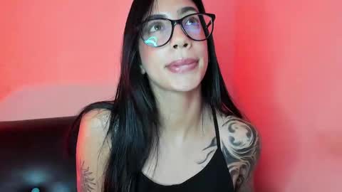 daniela villamizar online show from 01.24.25