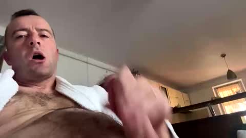 Snapshot of bdrvmark21 chatting on 10.23.25 bdrvmark21 online show from 10.23.25