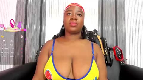 Snapshot of bdsm_ebony chatting on 06.14.26 Tanisha online show from 06.14.26