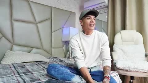 Helena  Evan online show from 01.06.26