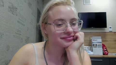 Snapshot of be_daddy chatting on 12.09.24 Summer BABY online show from 12.09.24