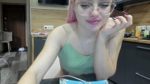 Snapshot of be_daddy chatting on 01.02.25 Summer BABY online show from 01.02.25