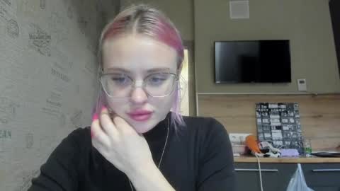 Snapshot of be_daddy chatting on 01.18.25 Summer BABY online show from 01.18.25