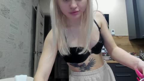 Snapshot of be_daddy chatting on 01.22.25 Summer BABY online show from 01.22.25