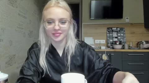 Snapshot of be_daddy chatting on 01.23.25 Summer BABY online show from 01.23.25