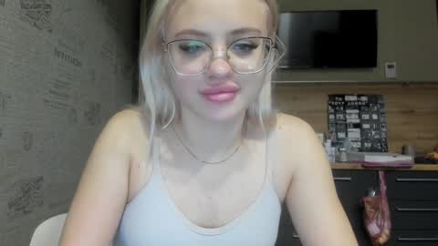 Snapshot of be_daddy chatting on 01.26.25 Summer BABY online show from 01.26.25