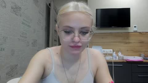 Snapshot of be_daddy chatting on 01.26.25 Summer BABY online show from 01.26.25