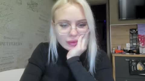 Snapshot of be_daddy chatting on 02.18.25 Summer BABY online show from 02.18.25