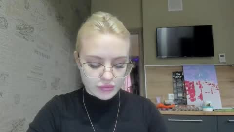 Snapshot of be_daddy chatting on 02.18.25 Summer BABY online show from 02.18.25