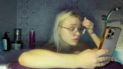 Snapshot of be_daddy chatting on 02.23.25 Summer BABY online show from 02.23.25