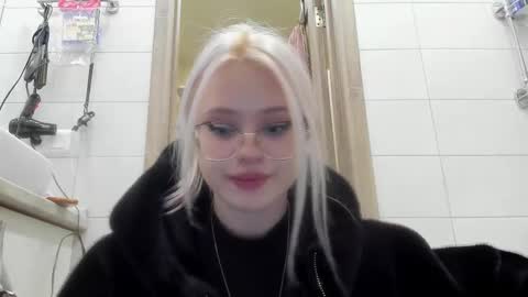 Snapshot of be_daddy chatting on 03.07.25 Summer BABY online show from 03.07.25