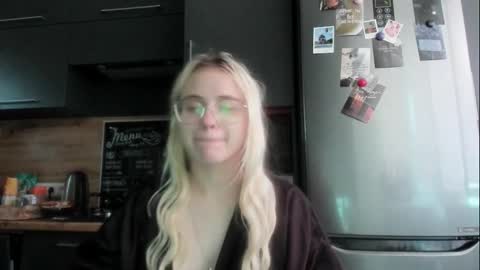 Snapshot of be_daddy chatting on 09.08.25 Summer BABY online show from 09.08.25