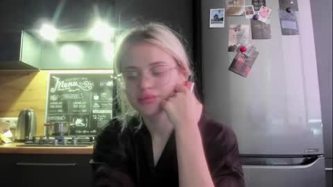 Snapshot of be_daddy chatting on 09.17.25 Summer BABY online show from 09.17.25