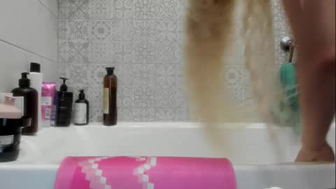 Snapshot of be_daddy chatting on 10.10.25 Summer BABY online show from 10.10.25