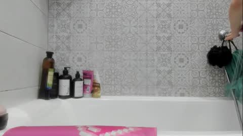 Snapshot of be_daddy chatting on 10.25.25 Summer BABY online show from 10.25.25