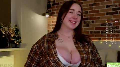 kim3 INDEPENDENT MODEL online show from 12.16.24