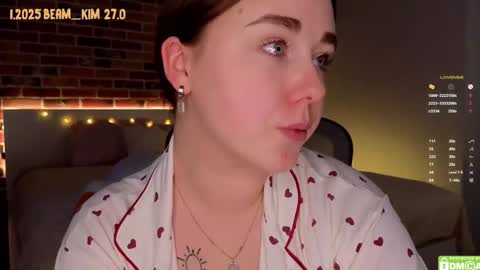 kim3 INDEPENDENT MODEL online show from 01.27.25