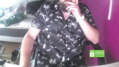 bear90130 online show from 10.10.25