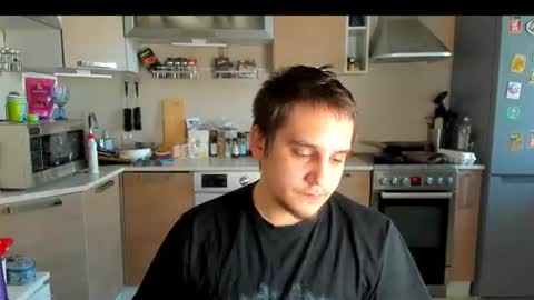 Snapshot of bear_beer130 chatting on 06.15.26 bear_beer130 online show from 06.15.26