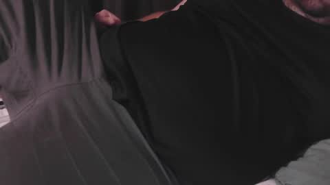 bear_man_oi online show from 12.15.24