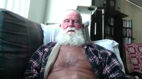beardbushy online show from 05.17.26