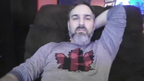 Snapshot of beardedambition chatting on 01.03.25 beardedambition online show from 01.03.25