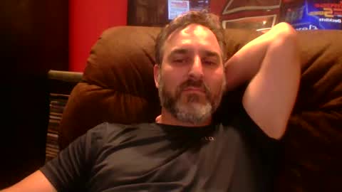 Snapshot of beardedambition chatting on 09.13.25 beardedambition online show from 09.13.25