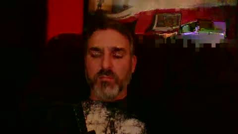 Snapshot of beardedambition chatting on 09.16.25 beardedambition online show from 09.16.25
