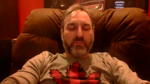 Snapshot of beardedambition chatting on 05.03.26 beardedambition online show from 05.03.26