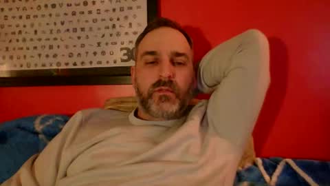 Snapshot of beardedambition chatting on 05.14.26 beardedambition online show from 05.14.26
