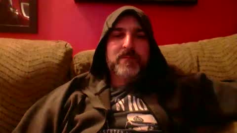 Snapshot of beardedambition chatting on 05.19.26 beardedambition online show from 05.19.26