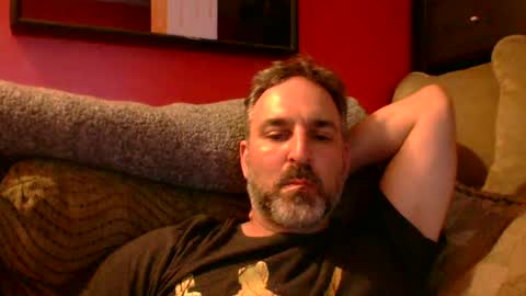 Snapshot of beardedambition chatting on 06.15.26 beardedambition online show from 06.15.26