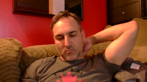 Snapshot of beardedambition chatting on 06.25.26 beardedambition online show from 06.25.26