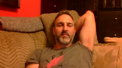 Snapshot of beardedambition chatting on 07.28.26 beardedambition online show from 07.28.26