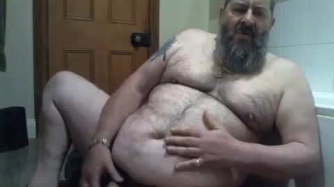 Snapshot of bearsteve75 chatting on 02.10.25 bearsteve75 online show from 02.10.25