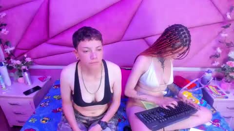 Beata And SofI online show from 01.16.25