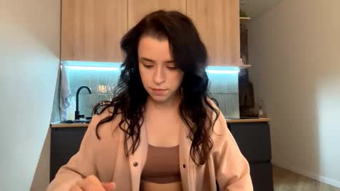 Katie online show from 10.19.25