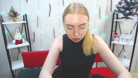 Snapshot of beatriceflyy chatting on 01.09.25 BeatriceFlyy online show from 01.09.25