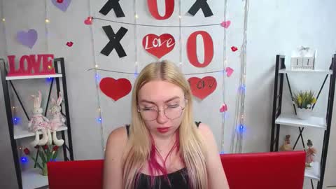 Snapshot of beatriceflyy chatting on 09.11.25 BeatriceFlyy online show from 09.11.25