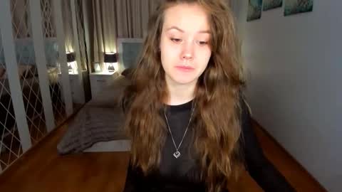 BeatriceWild online show from 04.10.26