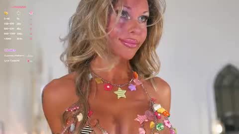 Snapshot of beatrix_rich chatting on 06.13.26 beatrix_rich online show from 06.13.26