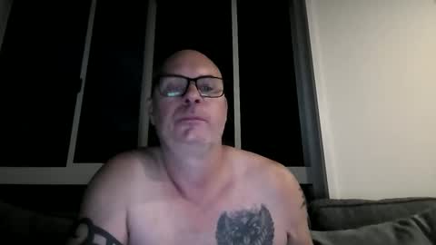 Snapshot of beatsboy87 chatting on 01.04.25 beatsboy87 online show from 01.04.25