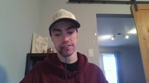 Snapshot of beaulieu2027 chatting on 04.19.26 beaulieu2027 online show from 04.19.26