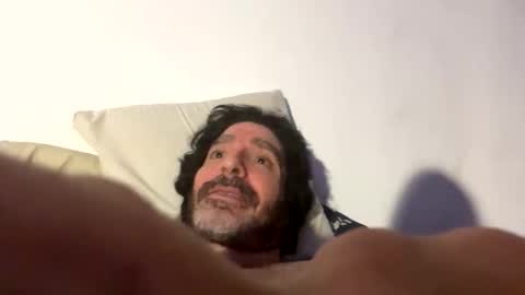 beautifukk online show from 11.27.25