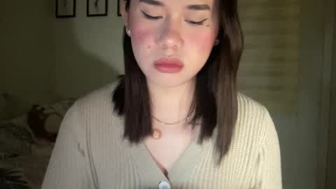 Snapshot of beautiful_lust69 chatting on 12.03.24 Sweet Aya online show from 12.03.24