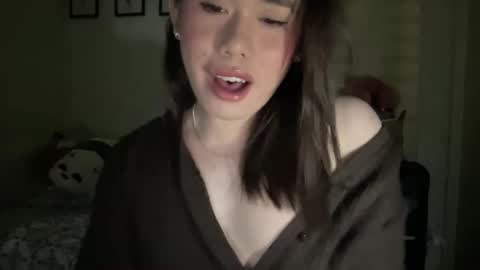 Snapshot of beautiful_lust69 chatting on 01.15.25 Sweet Aya online show from 01.15.25